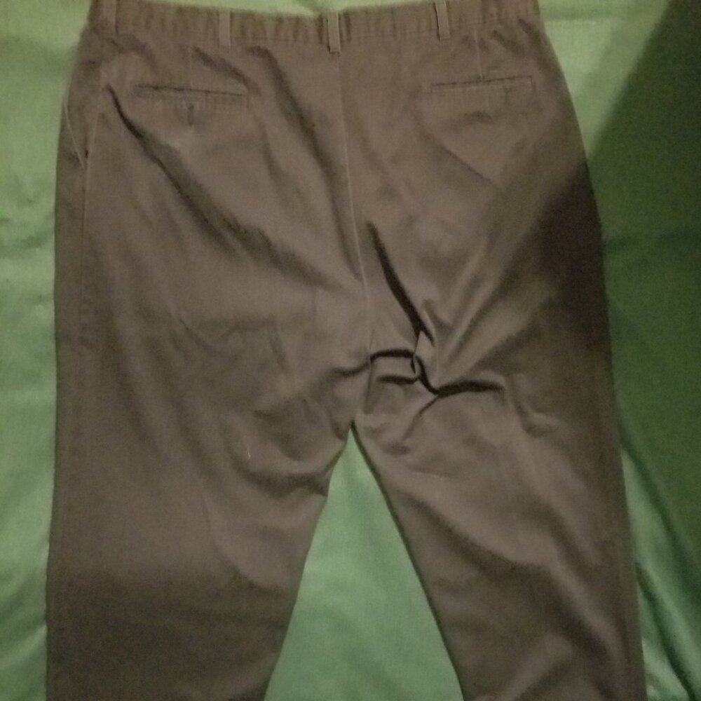 Legendary Gold 44 x 30 black khaki pants - Picture 3 of 8